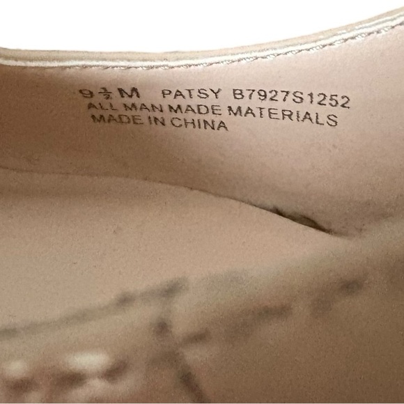 🌟 Franco Sarto Patsy Mary Jane Leg Elongating Nude Wedge Heels with buckle 9.5 - Picture 11 of 11